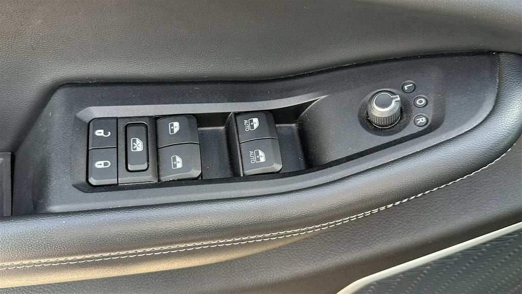 2022 Jeep Grand Cherokee L Altitude