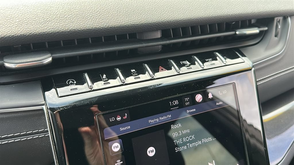 2022 Jeep Grand Cherokee L Altitude