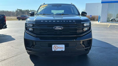 2025 Ford Expedition Active