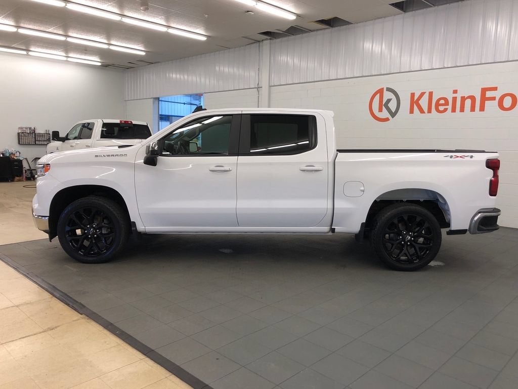 2025 Chevrolet Silverado 1500 LT
