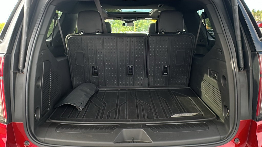 2024 Chevrolet Suburban LT
