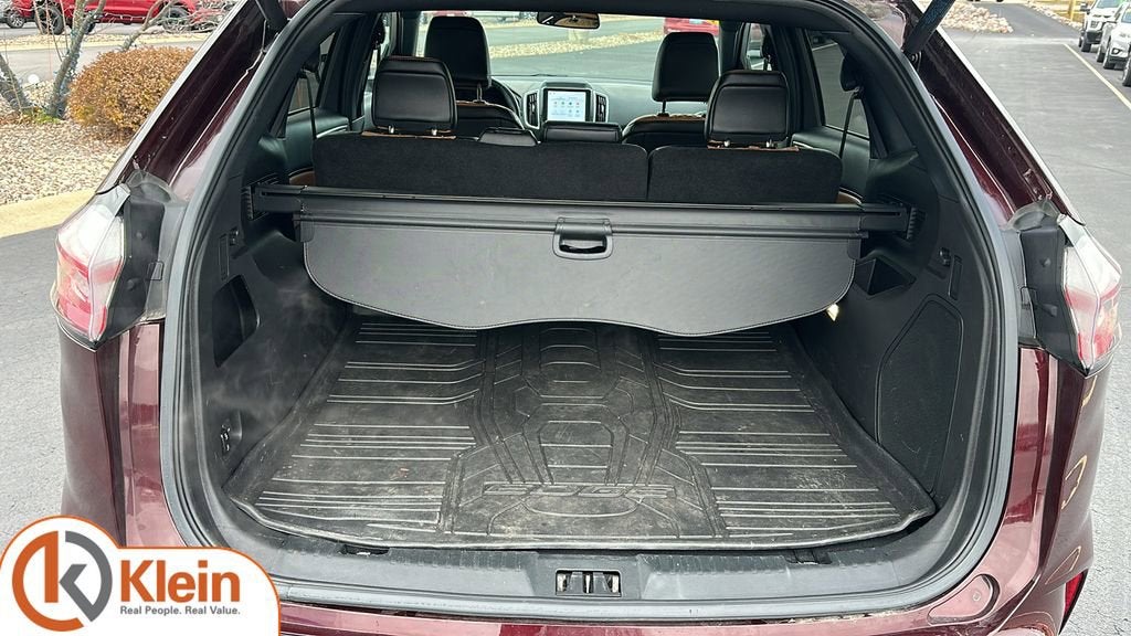 2024 Ford Edge Titanium