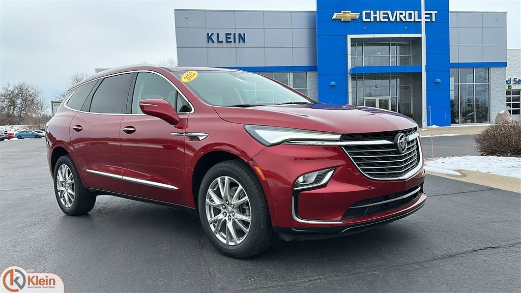 2023 Buick Enclave Essence
