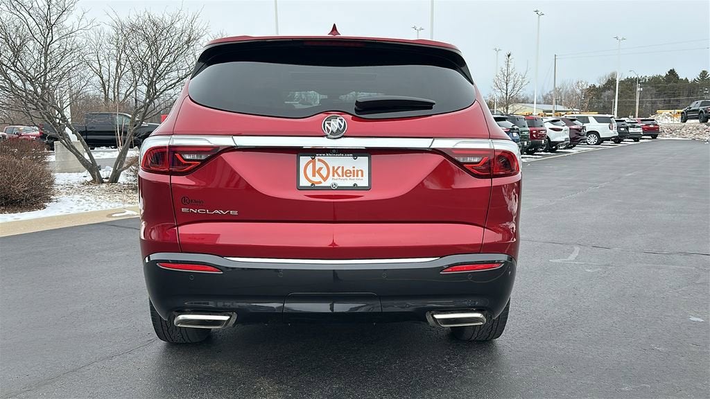 2023 Buick Enclave Essence