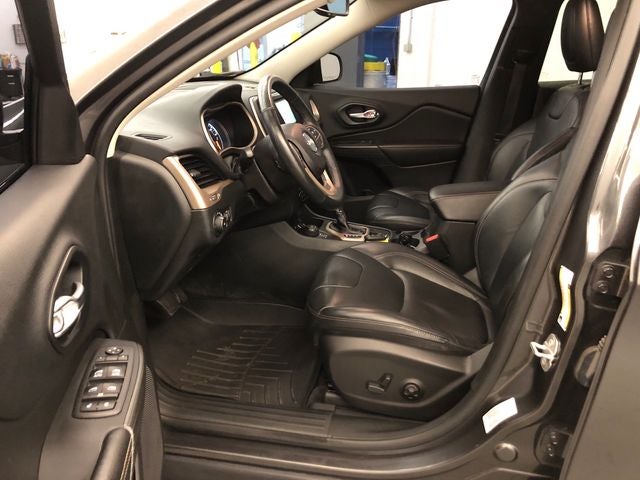 2016 Jeep Cherokee Limited TOW PACKAGE