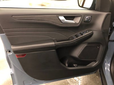 2026 Ford Escape Platinum