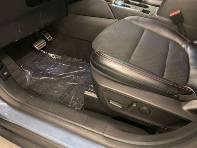 2024 Ford Escape ST-Line TECH 1 PACKAGE