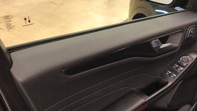 2024 Ford Escape ST-Line Select TECH 2 PACKAGE