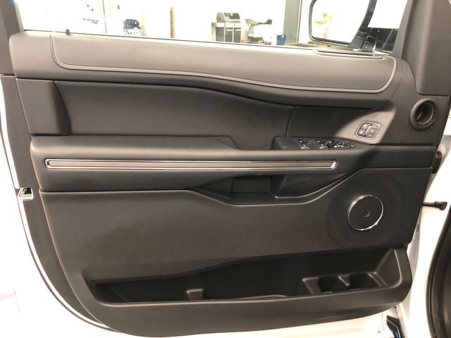 2024 Ford Expedition Max XLT 202A