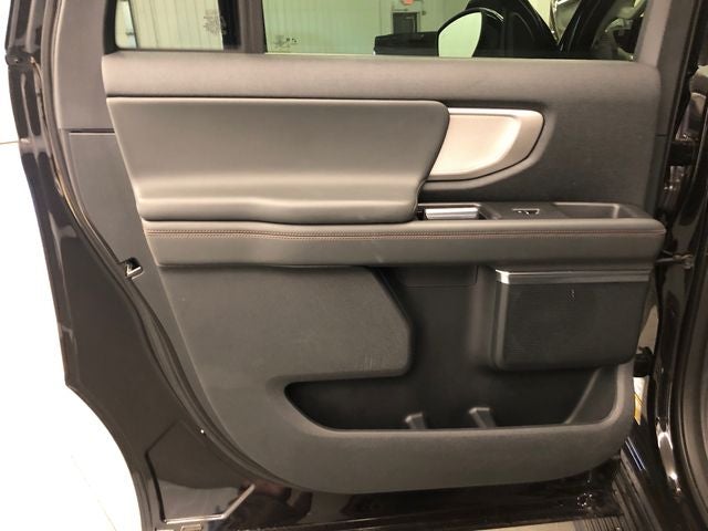 2025 Ford Expedition Max Active 202A/ROOF