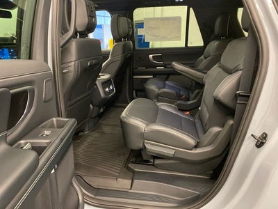 2027 Ford Expedition Max Platinum