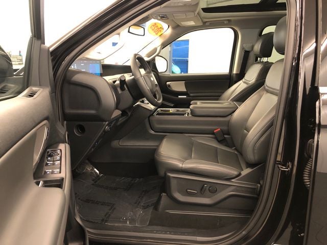 2025 Ford Expedition Active 202A/ROOF