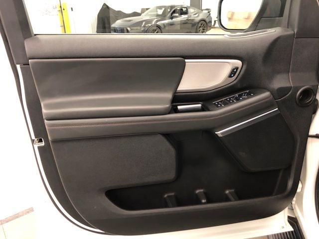 2025 Ford Expedition Active 202A/ROOF