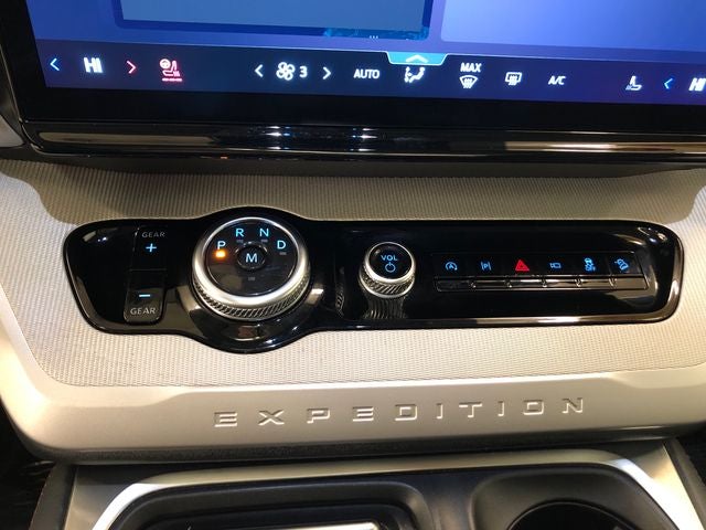 2025 Ford Expedition Active 202A/ROOF