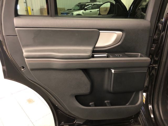 2025 Ford Expedition Active 202A/ROOF