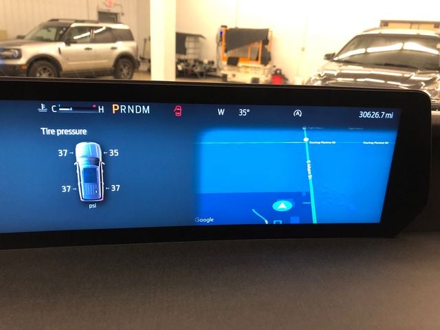 2025 Ford Expedition Active 202A/ROOF