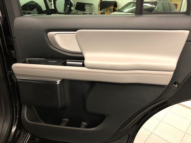 2025 Ford Expedition Active 202A/ROOF