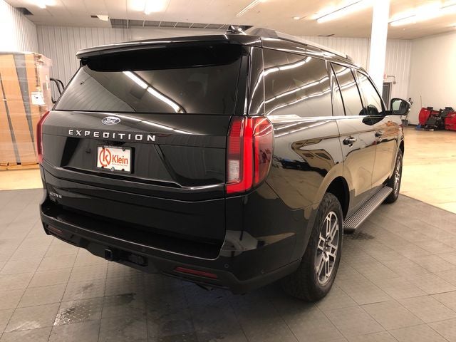 2025 Ford Expedition Active 202A/ROOF