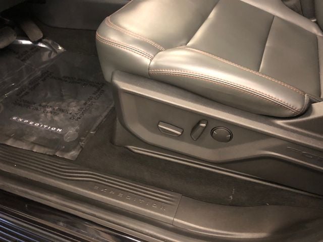 2025 Ford Expedition Active 202A/ROOF