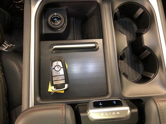 2025 Ford Expedition Active 202A/ROOF