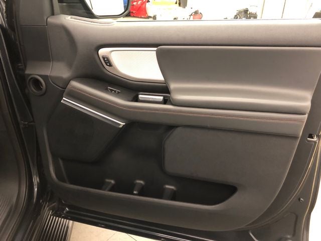 2025 Ford Expedition Active 202A/ROOF