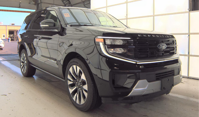 2025 Ford Expedition Platinum DRIVERS PACKAGE/BUCKETS