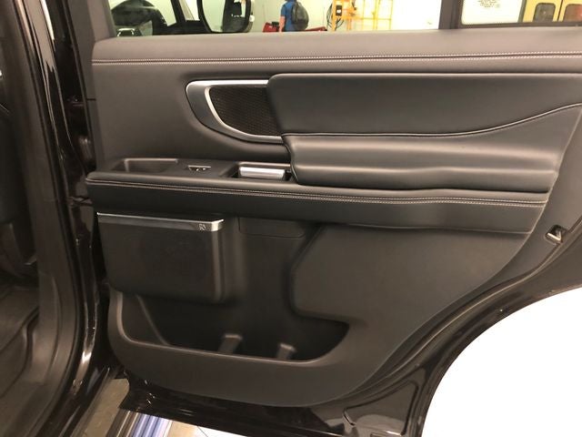 2025 Ford Expedition Platinum STEALTH