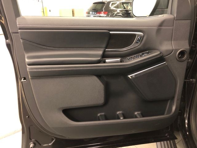 2025 Ford Expedition Platinum STEALTH