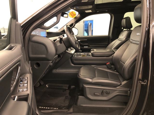 2025 Ford Expedition Platinum STEALTH