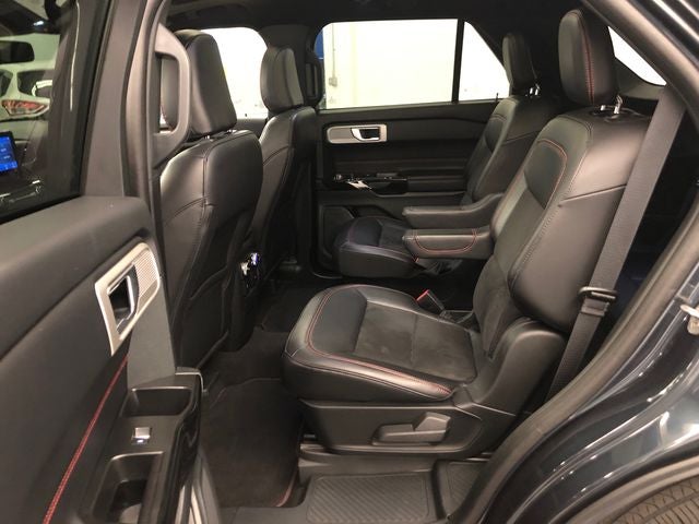2023 Ford Explorer ST-Line 2 WHEEL DRIVE/ROOF