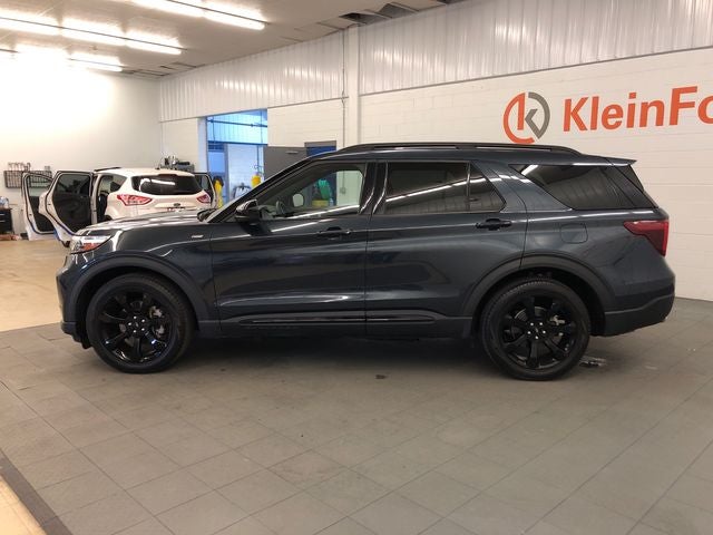 2023 Ford Explorer ST-Line 2 WHEEL DRIVE/ROOF