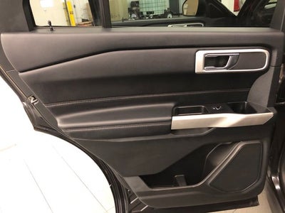 2022 Ford Explorer XLT ROOF/TOW PACKAGE