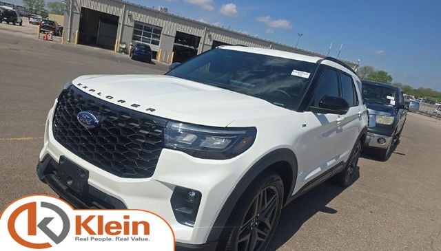 2025 Ford Explorer ST-Line STREET PACK/ROOF/PREMIUM