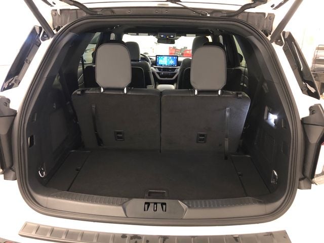 2025 Ford Explorer ST-Line STREET PACK/ROOF/PREMIUM