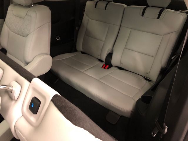 2025 Ford Explorer Platinum ULTIMATE PACKAGE
