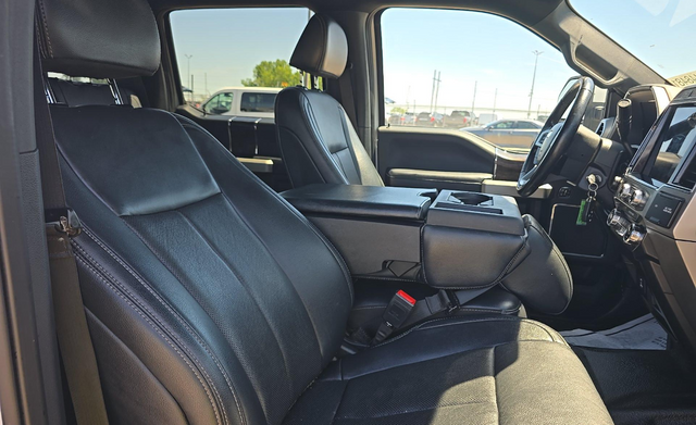 2022 Ford F-250SD Lariat VALUE PACKAGE/FX4