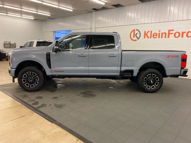 2027 Ford F-250SD Platinum
