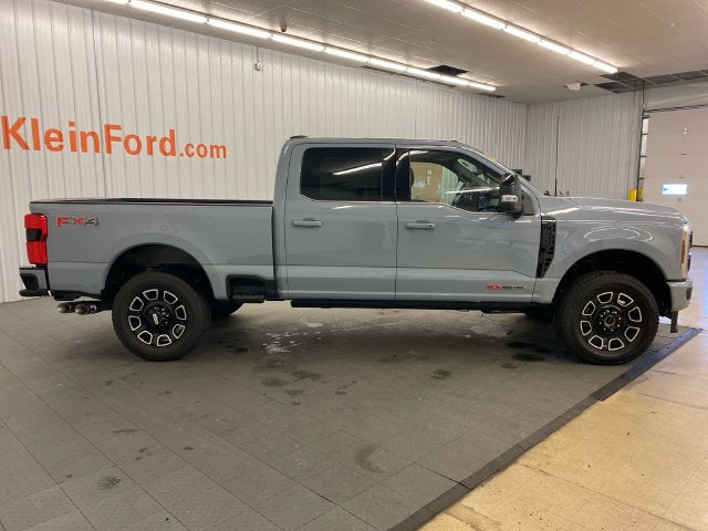 2027 Ford F-250SD Platinum