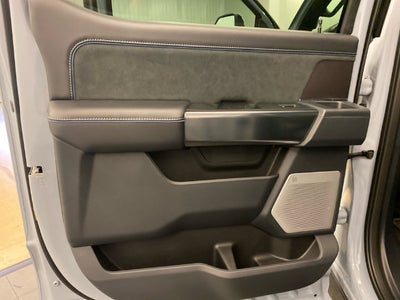 2027 Ford F-250SD Platinum