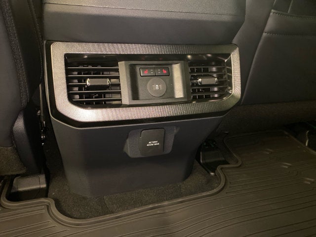 2027 Ford F-250SD Platinum