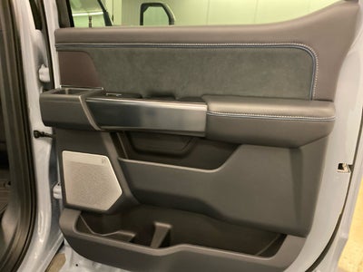 2027 Ford F-250SD Platinum