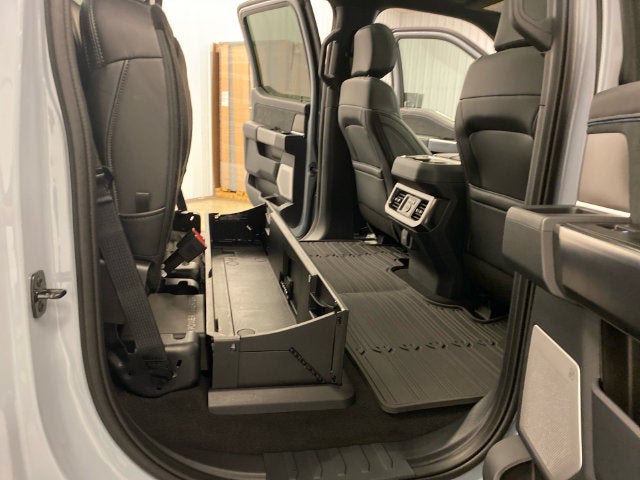 2027 Ford F-250SD Platinum