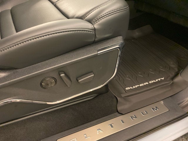 2027 Ford F-250SD Platinum