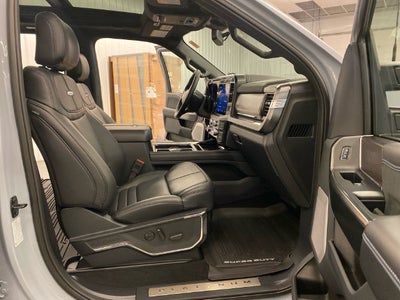2027 Ford F-250SD Platinum