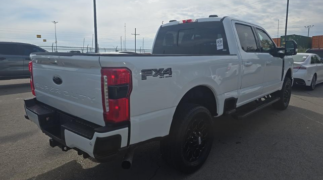 2024 Ford F-250SD Lariat BLACK APPEARANCE/ROOF/ULTIMATE