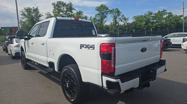 2024 Ford F-250SD Lariat BLACK APPEARANCE/ROOF/ULTIMATE
