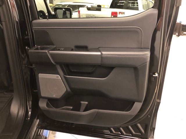 2024 Ford F-150 XLT 303A/BLACK APPEARANCE PLUS