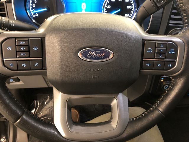 2022 Ford F-150 XLT 302A/BENCH SEAT