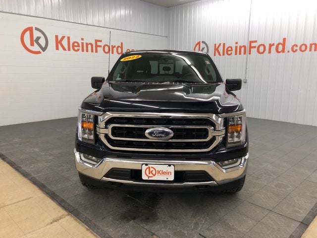 2022 Ford F-150 XLT 302A/BENCH SEAT