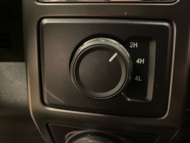 2016 Ford F-150 XLT LONG BOX/SPORT